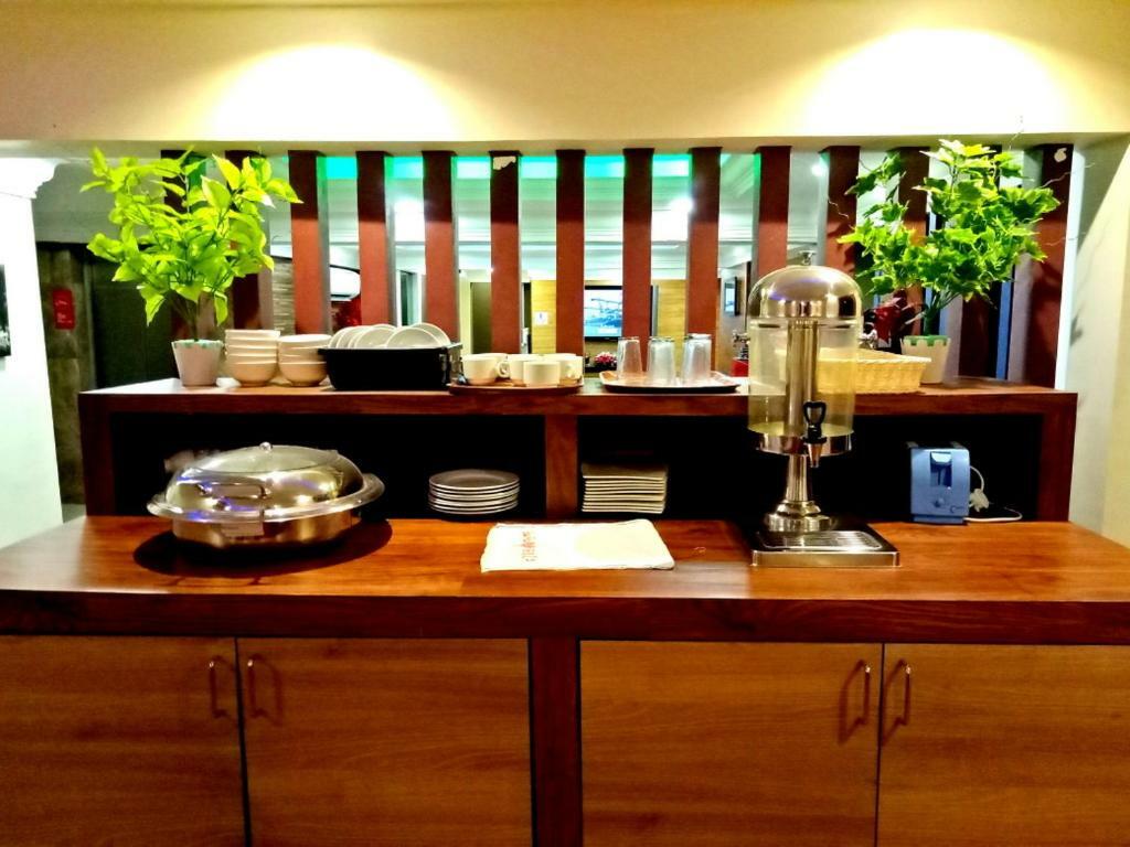 Eazy Hotel At Ampang Batu Empat Екстериор снимка