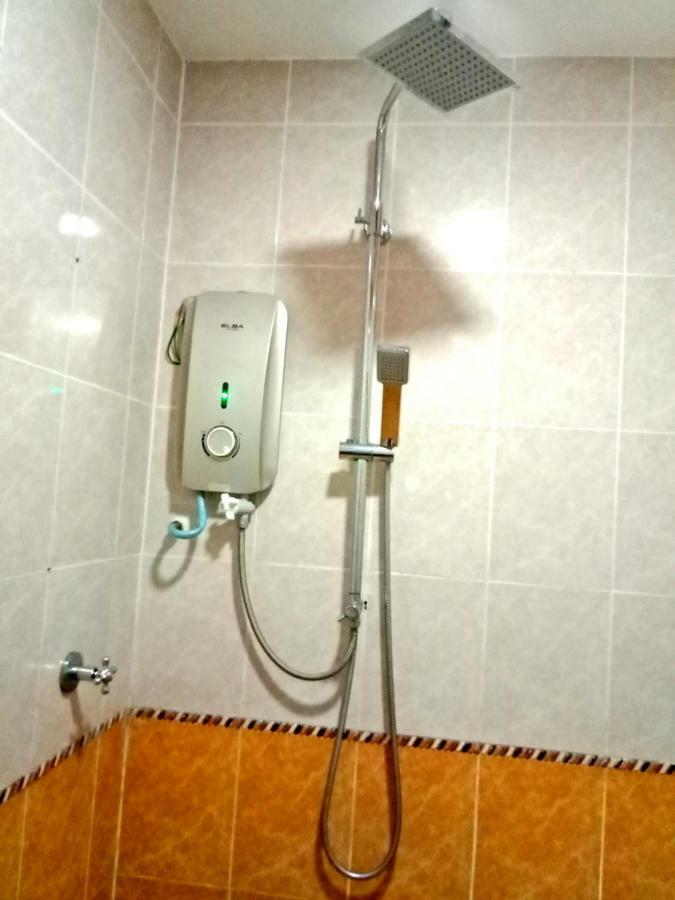 Eazy Hotel At Ampang Batu Empat Екстериор снимка